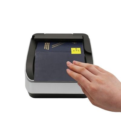 Gestion sécurisée des frontières Lecteur de passeports de confiance pour l'immigration et les douanes OCR/MRZ