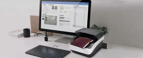 Intégration Compact 500 dpi Lecteur de passeport et lecteur de carte à puce ICAO 9303 pour le check-in au bar du casino
